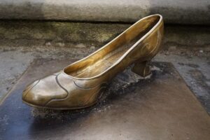 Los zapatos de oro 7