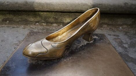 Los zapatos de oro 3