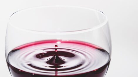 Jesús convierte el agua en vino 15