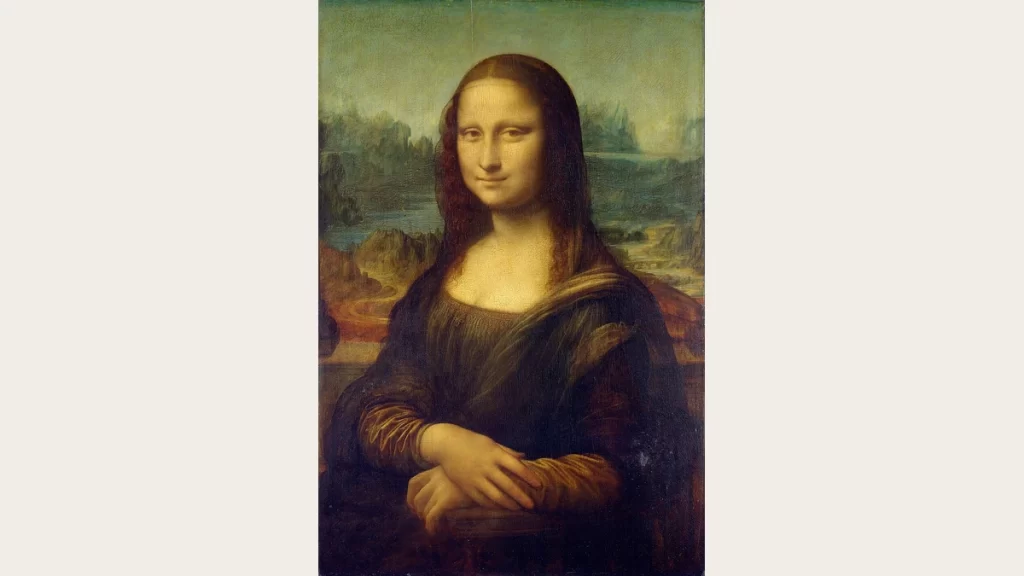 La Gioconda de Leonardo da Vinci: retrato con las manos superpuestas y paisaje al fondo.